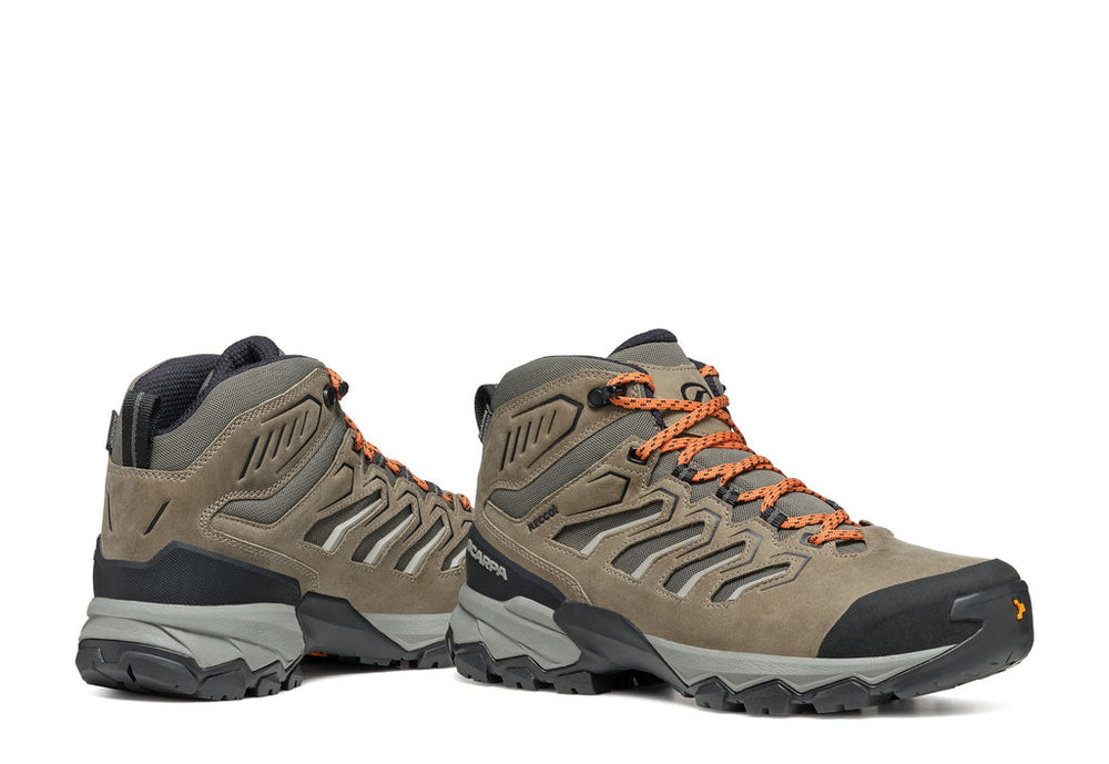 Moraine Mid GTX Hiking Shoes - Men