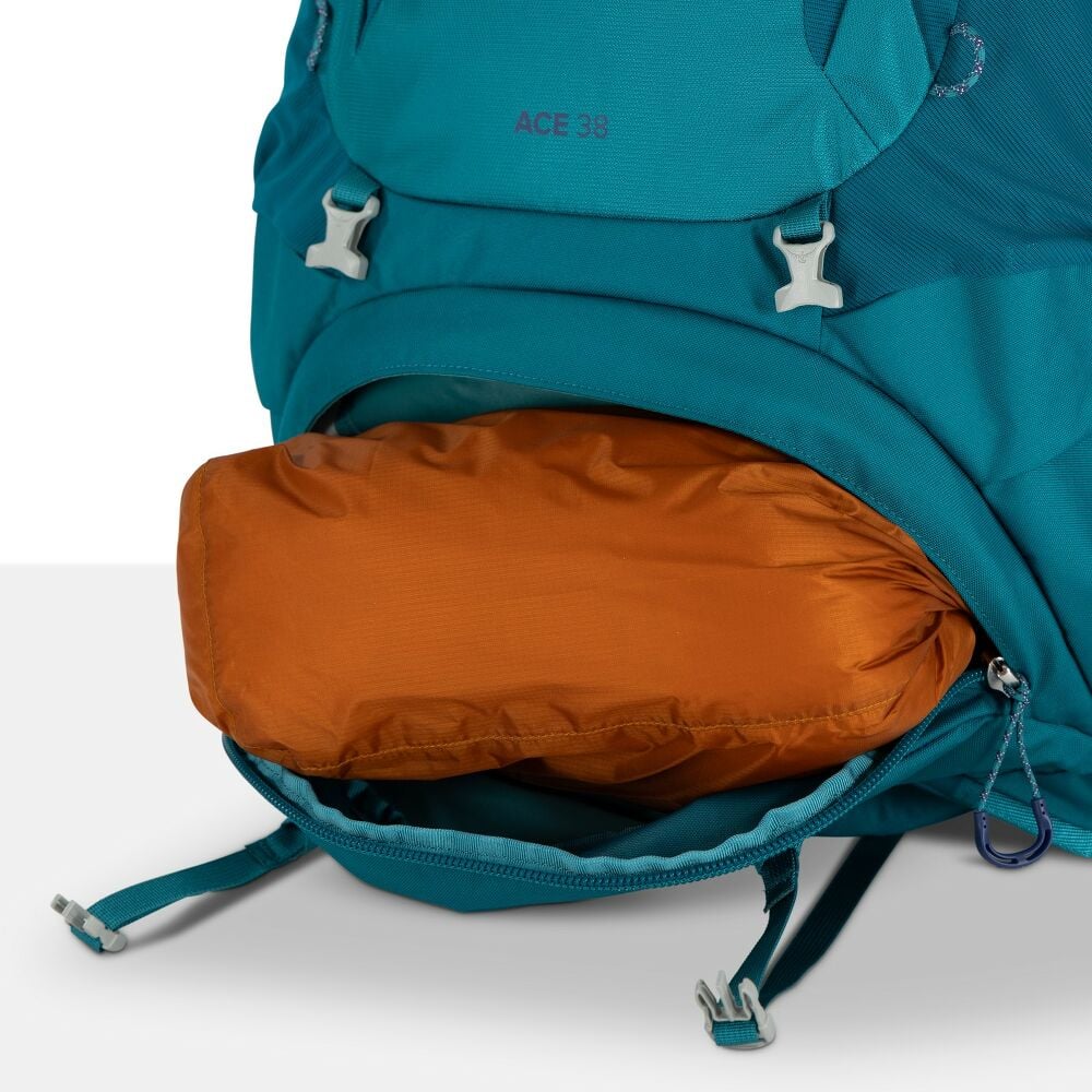 Ace 38 Hiking Backpack