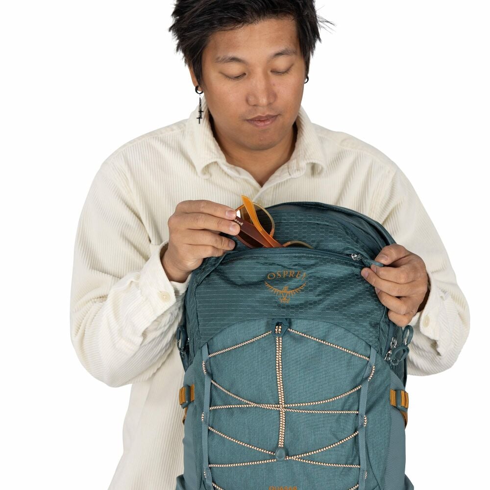Quasar 26 hiking backpack