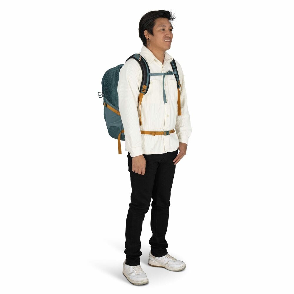 Quasar 26 hiking backpack