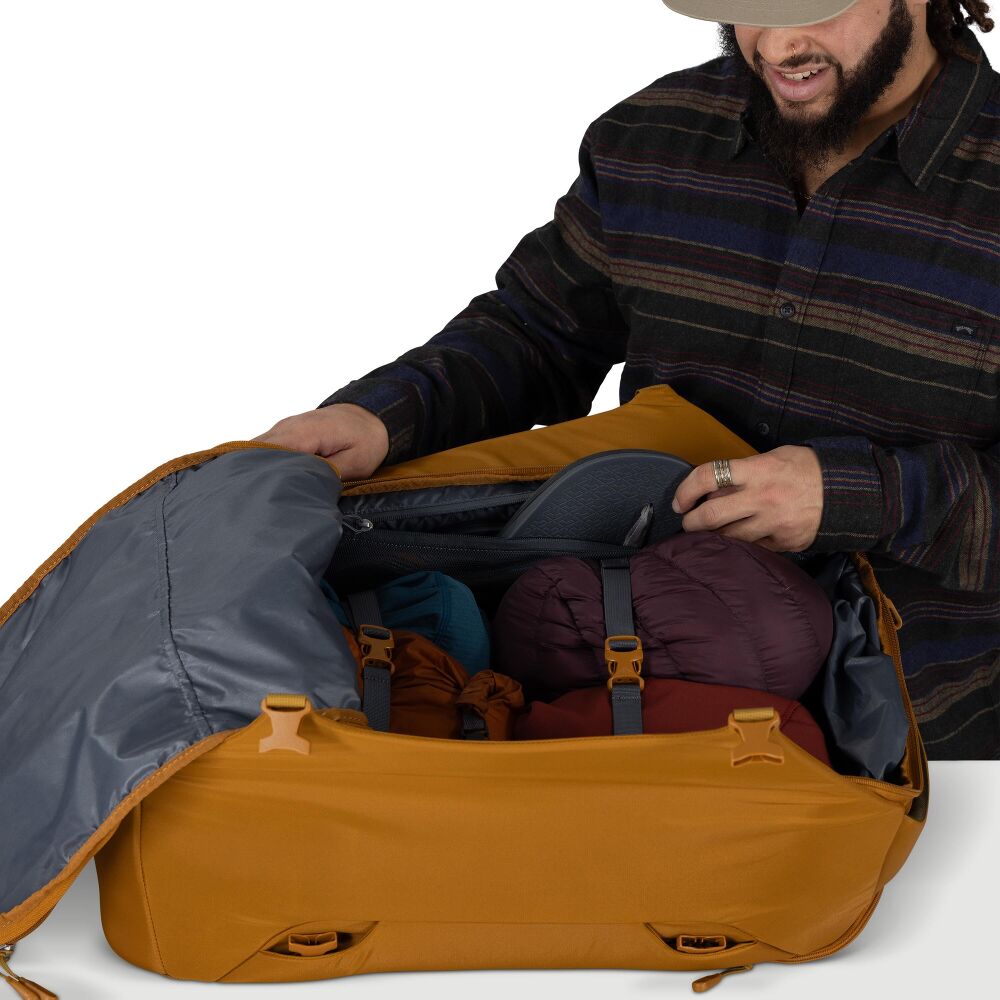 Sojourn Porter 65 Travel Backpack