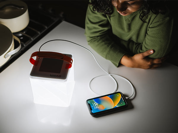 Lampe solaire Max Solar Phone Charger