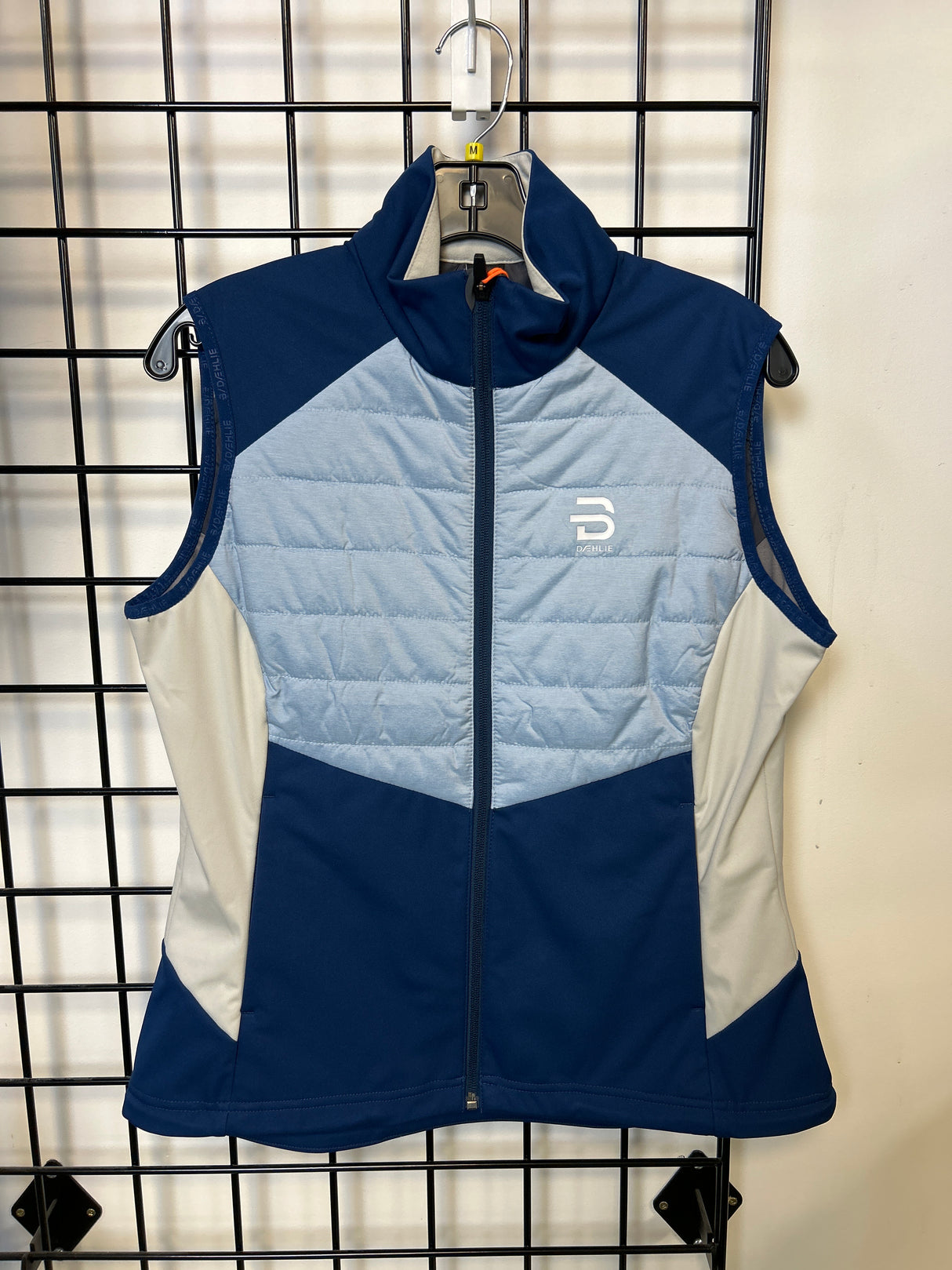 Challenge Sleeveless Vest - Women