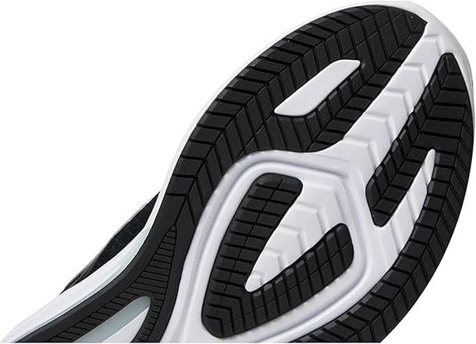 Omni 22 Running Shoes - Women