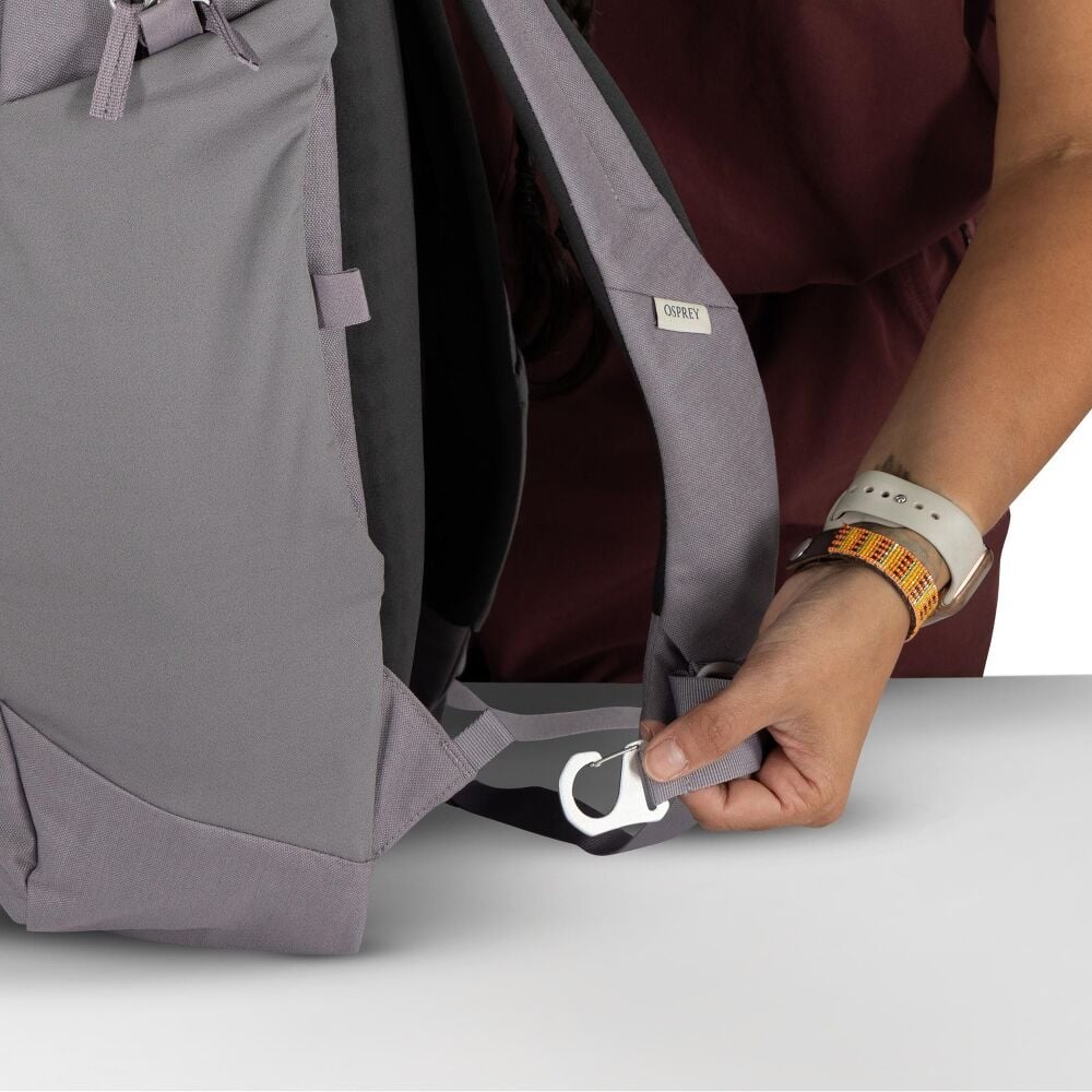 Arcane Large 21L Backpack